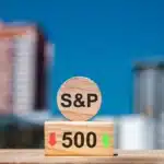 S&P 500 Posts Weekly Gain Amid Ceasefire Hopes