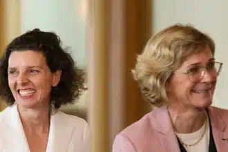 Independents Mull Party Formation Amid Membership Hurdles