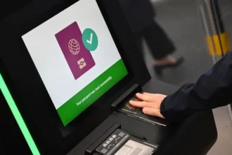 EU Border System Chaos: Airport Boss Urges System Switch-Off