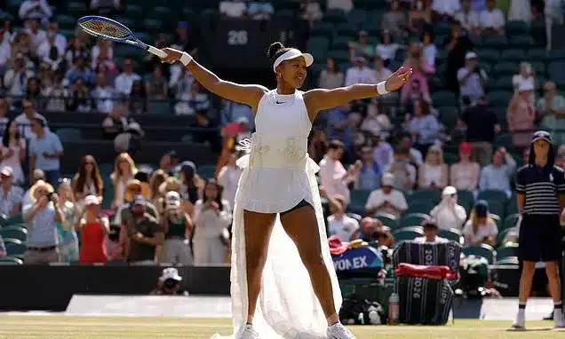Naomi Osaka Simplifies Wimbledon Attire to Focus on Tennis Naomi Osaka Simplifies Wimbledon Attire to Focus on Tennis