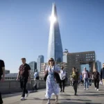 Heatwave Boosts Office Attendance as Workers Seek Air Conditioning