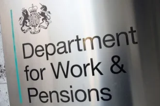 DWP ‘Couple Penalty’ Could Cost Single Parents £9,600 Annually