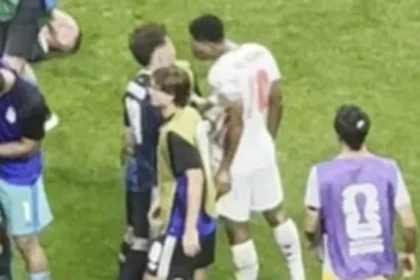Jude Bellingham’s Post-Match Clash with Argentina Players at World Cup