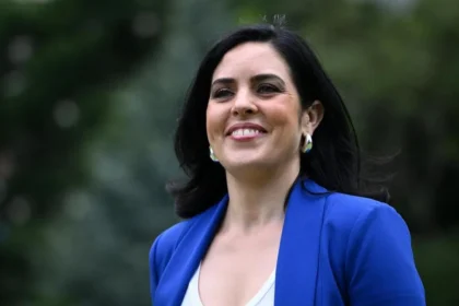 Victorian Liberals Disendorse MP, But Electoral Challenges Persist