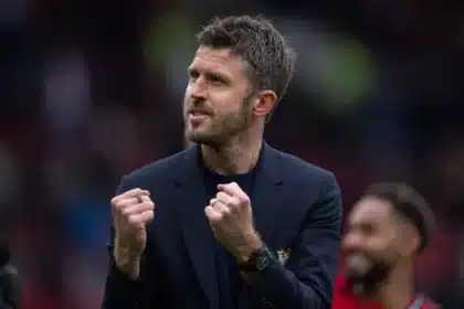 Man Utd Transfer Rumors: Zirkzee Linked to Juventus, Scott Rejects Bournemouth Deal