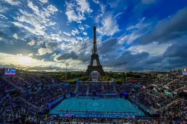 Efficient London to Paris Business Travel: A Comprehensive Guide