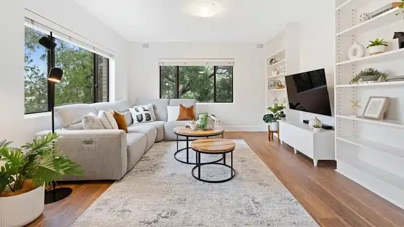North Shore Apartment Fails to Sell at Auction