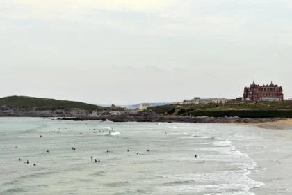 Two Die After Rescue From Cornish Beach Waters