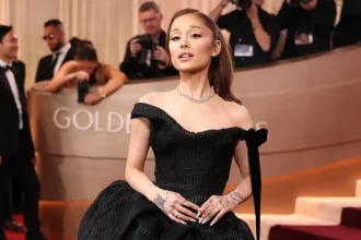 Ariana Grande’s ‘Petals’ Album Features Explicit Lyric, Sparks Fan Discussion