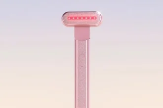 Nicole Kidman’s 4-in-1 Skin Wand: A-List Favorite for Youthful Glow