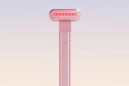 Nicole Kidman’s 4-in-1 Skin Wand: A-List Favorite for Youthful Glow