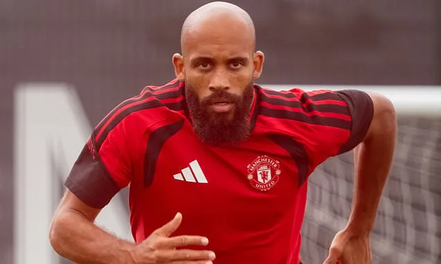 Man Utd Secures Record Training Kit Deal with Betway