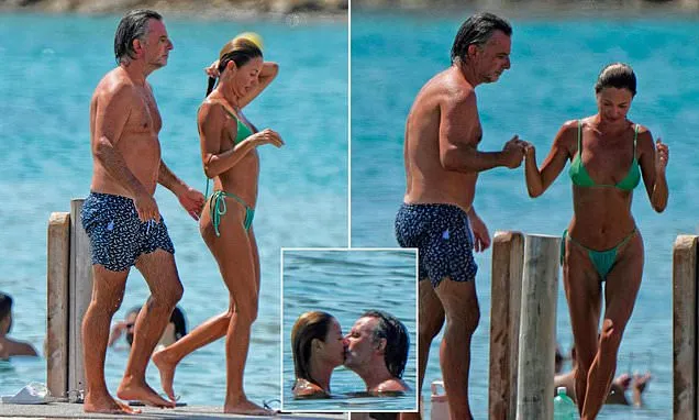 Dina Broadhurst, 50, Confirms New Romance with Artist Niclas Castello in Ibiza Dina Broadhurst, 50, Confirms New Romance with Artist Niclas Castello in Ibiza