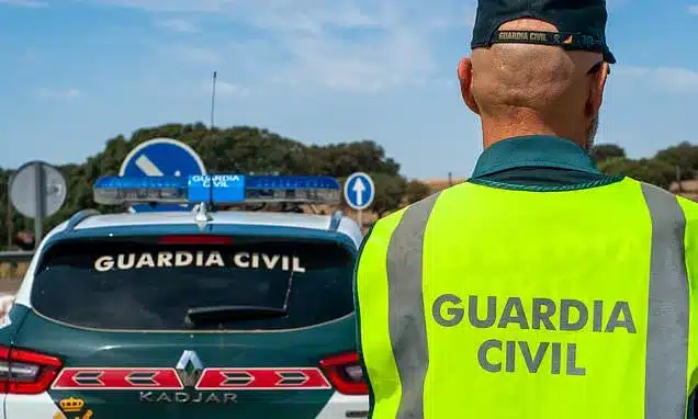 Elderly Man Found Dead in Spanish Bus Amid High Temperatures
