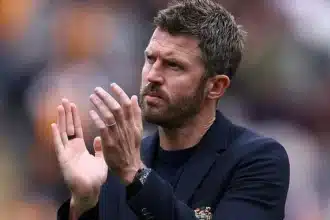 Man Utd’s Transfer Woes: Carrick Left Hanging After Summer Stumbles