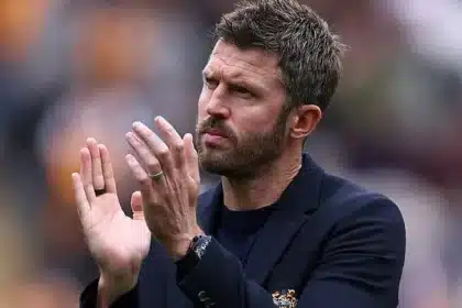 Man Utd’s Transfer Woes: Carrick Left Hanging After Summer Stumbles