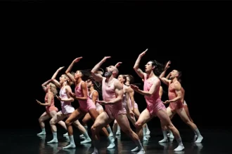 Compagnie Catherine Gaudet’s ‘ODE’ Explores Group Dynamics and Hope