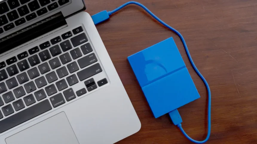 External HDD vs. SSD: Choosing the Right Storage Drive External HDD vs. SSD: Choosing the Right Storage Drive