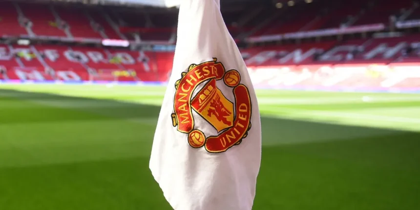 Manchester United Addresses Backlash Over Pre-Match Fan Interaction Manchester United Addresses Backlash Over Pre-Match Fan Interaction