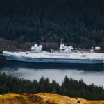 HMS Queen Elizabeth Arrives on the Clyde for Key Operations