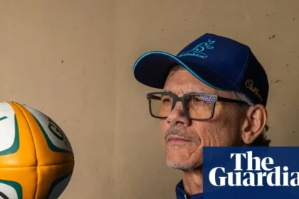 Wallabies Coach Les Kiss Vows to Surprise Springboks