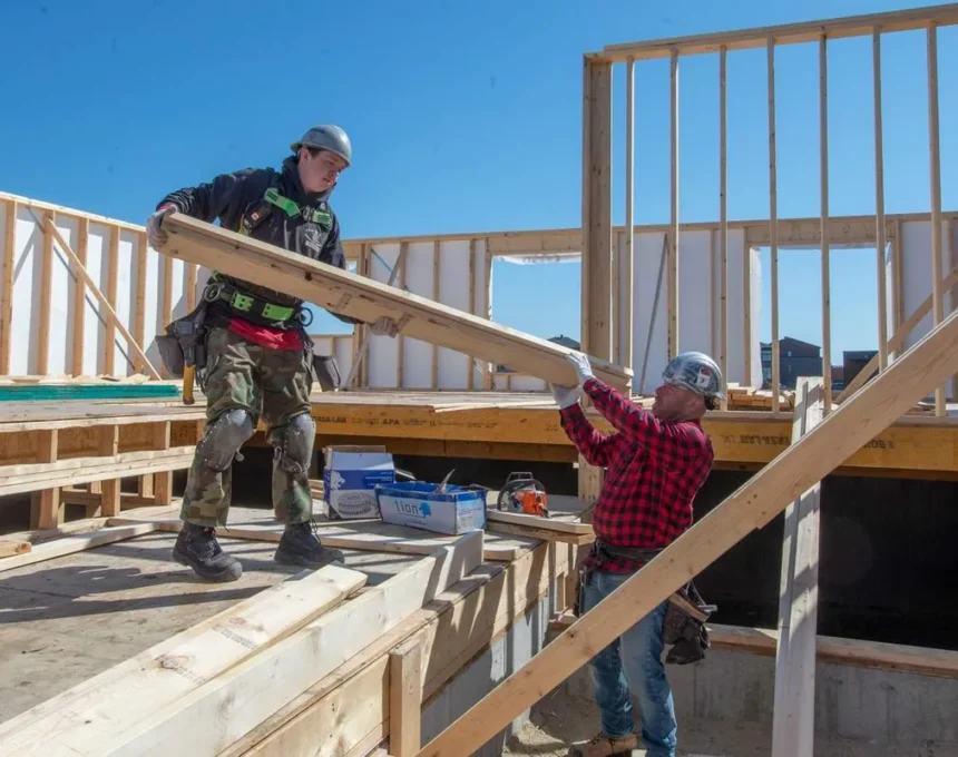 Canada Launches Paid Skilled Trades Placements for Youth Canada Launches Paid Skilled Trades Placements for Youth