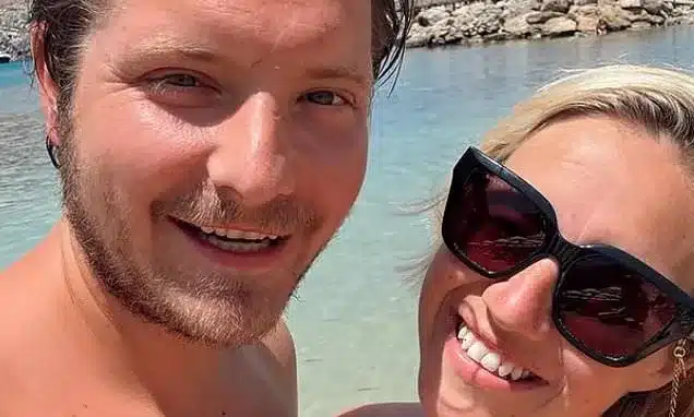 Kelsey Parker Welcomes Baby River with Partner Will Lindsay